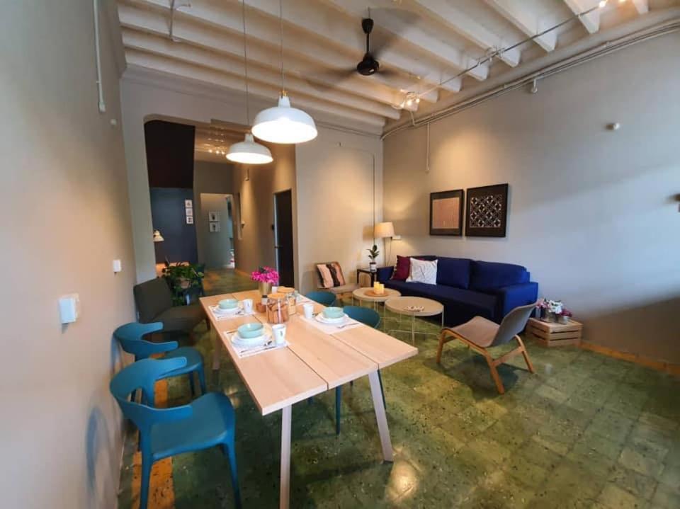 Myroom Georgetown, Off Jalan Burma, Gurney Drive Exterior photo